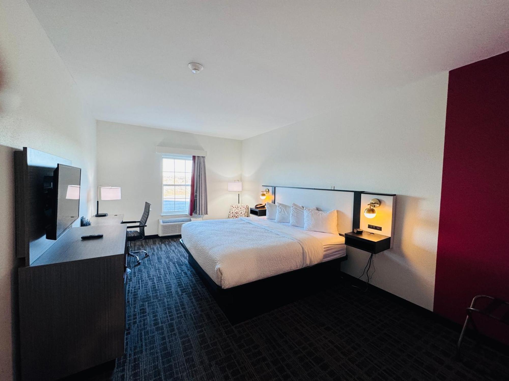 Ramada By Wyndham Sparta/At Speedway Exteriér fotografie
